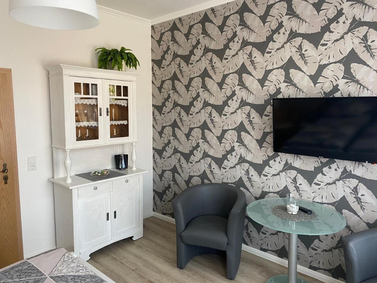 Ferienwohnung Am Schlossparkcenter 슈베린 외부 사진