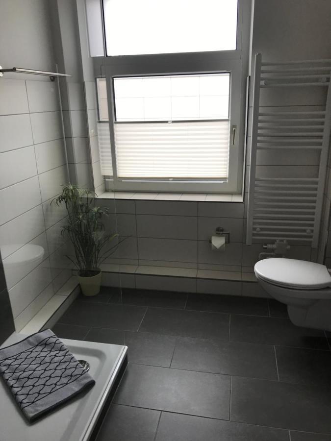 Ferienwohnung Am Schlossparkcenter 슈베린 외부 사진