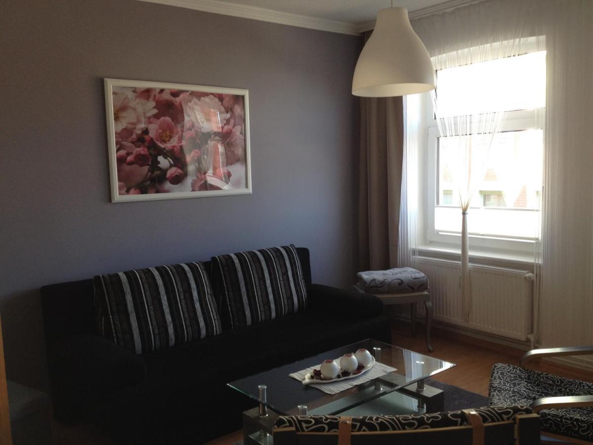 Ferienwohnung Am Schlossparkcenter 슈베린 외부 사진