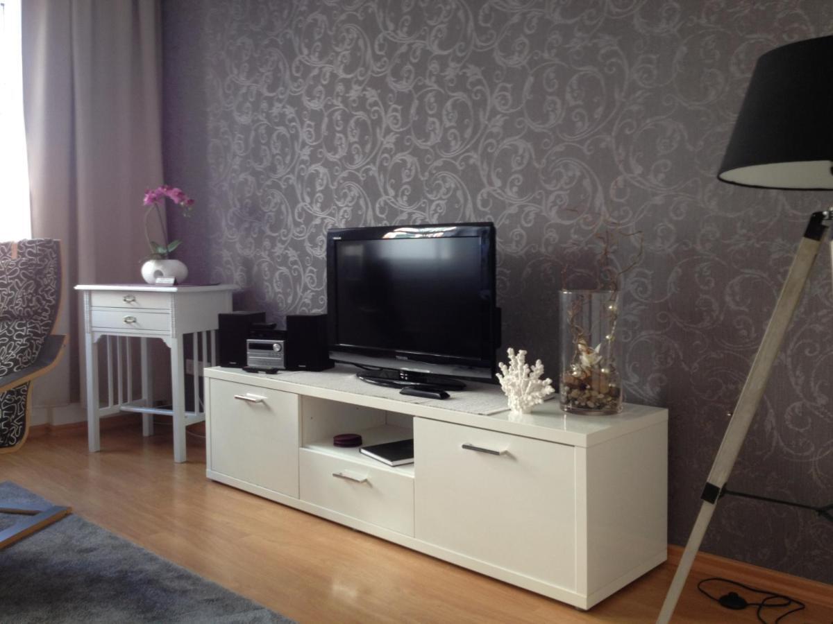 Ferienwohnung Am Schlossparkcenter 슈베린 외부 사진
